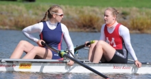 „Echt jetzt? Deutscher Meister? Ist nicht wahr, oder? Doch! Leah Labudde (links) und Friederike Reißig waren in Köln eine Klasse für sich und zeigten klare Kante.