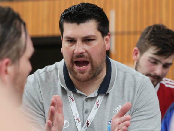 Markus Herberg kann es seinen Spielern nicht verdenken, dass sie verstärkt auf die Abstiegssituation in der Dritten Liga schauen. Noch aber besteht die Chance, sich auf einen sicheren Platz vorzuarbeiten.