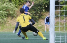Mit der letzten Aktion der ersten Halbzeit brachte Ruben Grundei die TSG 46 in Führung...