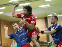 Unwiderstehlich setzt sich Manuel Blezinger gegen die Merziger Defensive durch. Das machten die Sportfreunde nach dem Seitenwechsel weitaus besser als in der ersten Halbzeit mit ihren wenigen gelungenen Offensivaktionen.