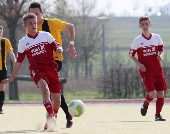 Die Aufregung innerhalb der Mannschaft hat sich gelegt: Ein Großteil der  Nieder-Olmer Spieler hält dem FSV die Treue.