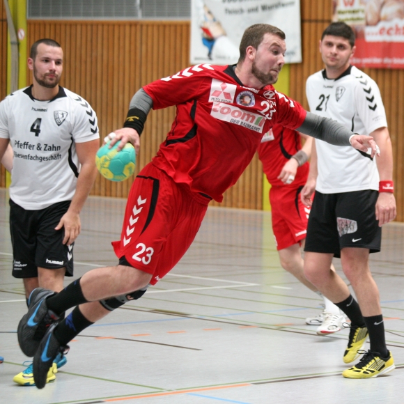 So schön wird er für den TVN vorerst nicht mehr fliegen: Kreisläufer Joachim Doderer ist einer der Spieler, die am Samstag das letzte Punktspiel für ihren bisherigen Klub bestreiten.