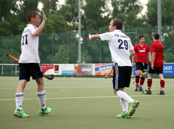 Marco Seegers (l.) wird gegen den TV Alzey im Rahmen der üblichen Rotation aussetzen, Leif Wegener (r. ) bekommt dafür Marvin Frey als neuen Offensivkollegen.
