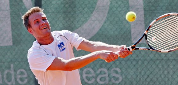In Bestbesetzung wäre für Jan Scheffler und den TSV Schott 2 gegen Spitzenreiter TC Boehringer Ingelheim mehr als nur ein Achtungserfolg dringewesen.