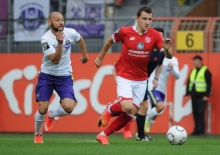 Bleibt in der Heimat: Todor Nedelev (r.).