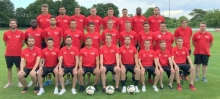 Der Kader des Aufsteigers TuS Neuhausen (hinten, von links): Maurizio Scherer, Askan Tuna, Sven Schrödl, Patrick Burg, Dennis Kavran, Pascale Knierim, Ganiw Quarshi, Sascha Jeckel. Mitte v.l.: Spielertrainer Tobias Scheuermann, Jakob Nestmann, Deniz Agtas, Lamar Gotel, Deniz Kilic, Julian Benz, Jona Aiglstorfer, Dennis Krauberger, Teammanager Dennis Dell, Betreuer Sven Peifer, Betreuer Sascha Damm. Vorne v.l.: Marcus Born, Sven Varga, Yannick Wimmer, Ahmad Jibai, Dominik Schneider, Max Thomas, Armando Gobbo, Robin Pühler, Steven Junkert. Es fehlen Kotrainer Jan Magenheimer, Talip Gündogan, Nikolaos Mamakis und Michal Swiercz.