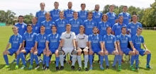 Der Kader des TSV Gau-Odernheim, hinten von links: Christian Stegmaier, Leon Reuter, Lukas Knell, Simon Kustan, Timo Schey, Erik Hübler, Alex Gabrielov. Mitte v.l.: Christoph Hartmüller (Trainer), Steffen Klein (Kotrainer), Peter Merz, Marc Stephan, Maik Strunk, Sascha Nehrbaß, Robin Schittenhelm, Andreas Riedel (Betreuer), Jens Goeth (Betreuer). Vorne v.l.: Christopher Greiner, Maxi Andreas, David Gaedigk,Jochen Koch, Daniel Diel, Lukas Hoth, Michael März, Eric Wischang, Björn Grimm, Damian Szymkow.