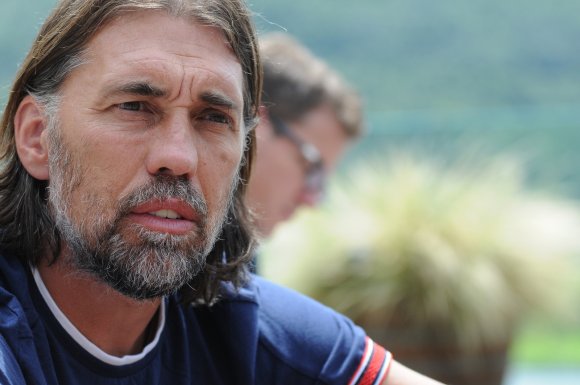 Martin Schmidt hat klare Vorstellungen davon, was seine Mannschaft benötigt, um mit der neuen Herausforderung zurechtkommen.