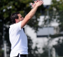 Bislang hatte Thomas Eberhardt noch keinen Grund, am Spielfeldrand die Welle zu machen. An seiner Zuversicht hat sich allerdings nichts geändert.