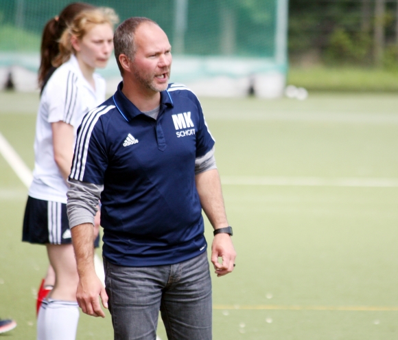 Martin Knußmann-Siemon erwartet auch im achten Saisonspiel keine Probleme beim Bewahren der weißen Weste und relativ wenig Bedarf für korrigierende Anweisungen vom Spielfeldrand.