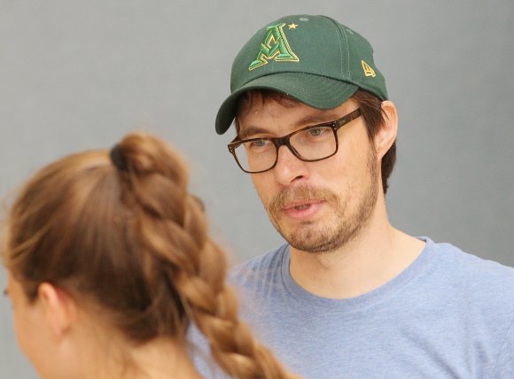 Ging auch aus seinem zweiten Derby als Sieger hervor: DJK-Trainer Christoph Teichmann.