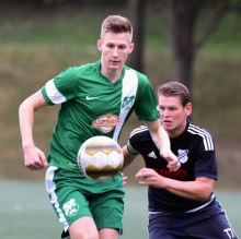Neun Spiele ohne Punktverlust: Die Serie der TuS Marienborn (hier: Mittelfeldspieler Moritz Freisler) ist beeindruckend. Der TSV Zornheim wird sich als nächster daran versuchen, sie zu beenden.