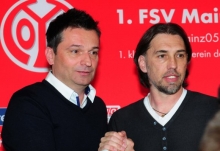 Eine von Christian Heidels gelungenen Trainerverpflichtungen: Im Frühjahr 2015 machte der Manager Martin Schmidt zum Chefcoach. Am Sonntag stehen die beiden sich erstmals als Kontrahenten gegenüber.