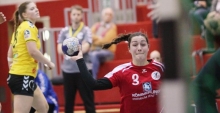 Eine knappe 23:25-Heimniederlage kassierten Maxine Schmohl und die FSG Mainz 05/Budenheim im Februar beim jüngsten Gastspiel der Sachsen. Diesmal geht es in der Budenheimer Waldsporthalle zu Werke.