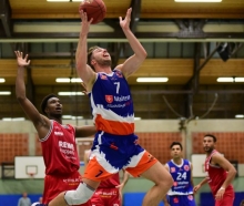 Martin Rönnberg wird dem ASC wegen eines Kreuzbandrisses lange fehlen.