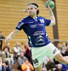 An Benjamin Kröhle hing am Ende eines wechselhaften Oberligaspiels gegen die HF Illtal der Punktgewinn der Sportfreunde Budenheim. Der Rechtsaußen traf, der Abend nahm ein versöhliches Ende.