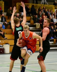 Hohes Tempo sollen Fabian Bahlke und seine ASC-Mitspieler am Sonntagabend gehen, um die Saarländer müde zu spielen.