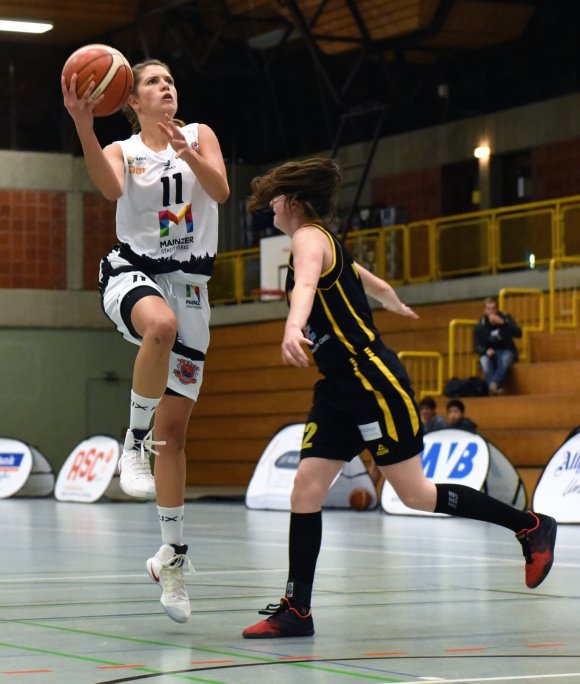 Punktete und reboundete zweistellig: Eva Marschall-