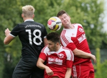 Der Bodenheimer Dennis Steinbrecher (l.) wird im Rückrundenspiel gegen die SVW Mainz möglicherweise wieder einsatzbereit sein, die Weisenauer können fest auf Marcel Rumls (vorne) und Thorsten Klebers Einsatz hoffen.