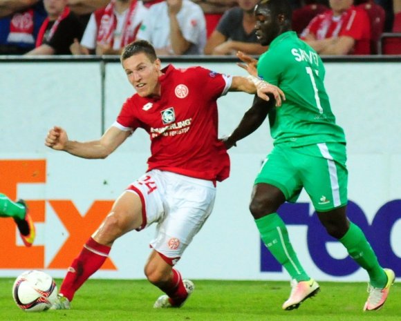 Gaetan Bussmann und die 05er dominierten die zweite Halbzeit in Saint-Etienne, schossen aber keine Tore.