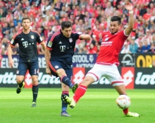 Sein Comeback nach sieben Monaten gab Danny Latza (r.) am Sonntag in Berlin. Am Freitag ist zumindest nicht ausgeschlossen, dass er Bayern-Stürmer Robert Lewandowski auf dem Rasen begegnen wird.