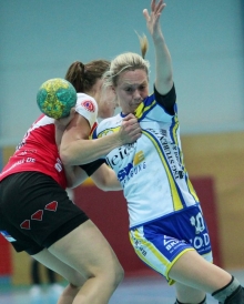 Im Bretzenheimer Aufstiegsjahr 2015 war der HSV Solingen-Gräfrath beim Auftrtt in der IGS chancenlos, Julia Veeck war mit sieben Feldtoren stark am 35:27-Erfolg beteiligt.