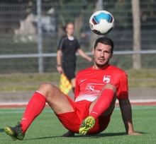 Am Boden: Die Partie gegen die SpVgg Ingelheim musste auch Ljubo Dragun wegen einer Zerrung absagen. Laufbereit ist bei der TSG kaum noch ein Spieler aus dem Stammkader, die Heimniederlage gegen die SpVgg Ingelheim war keine Überraschung.