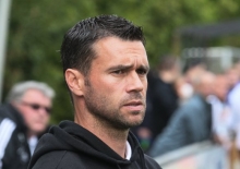 Fordert am kommenden Sonntag drei Punkte, um nicht über Weihnachten ein Päckchen herumschleppen zu müssen: Patrick Rudolf, der Trainer des TSV Wackernheim.
