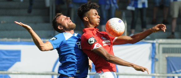 Hat den Sprung zu den Profis jetzt auch auf dem Papier geschafft: Aaron Seydel.