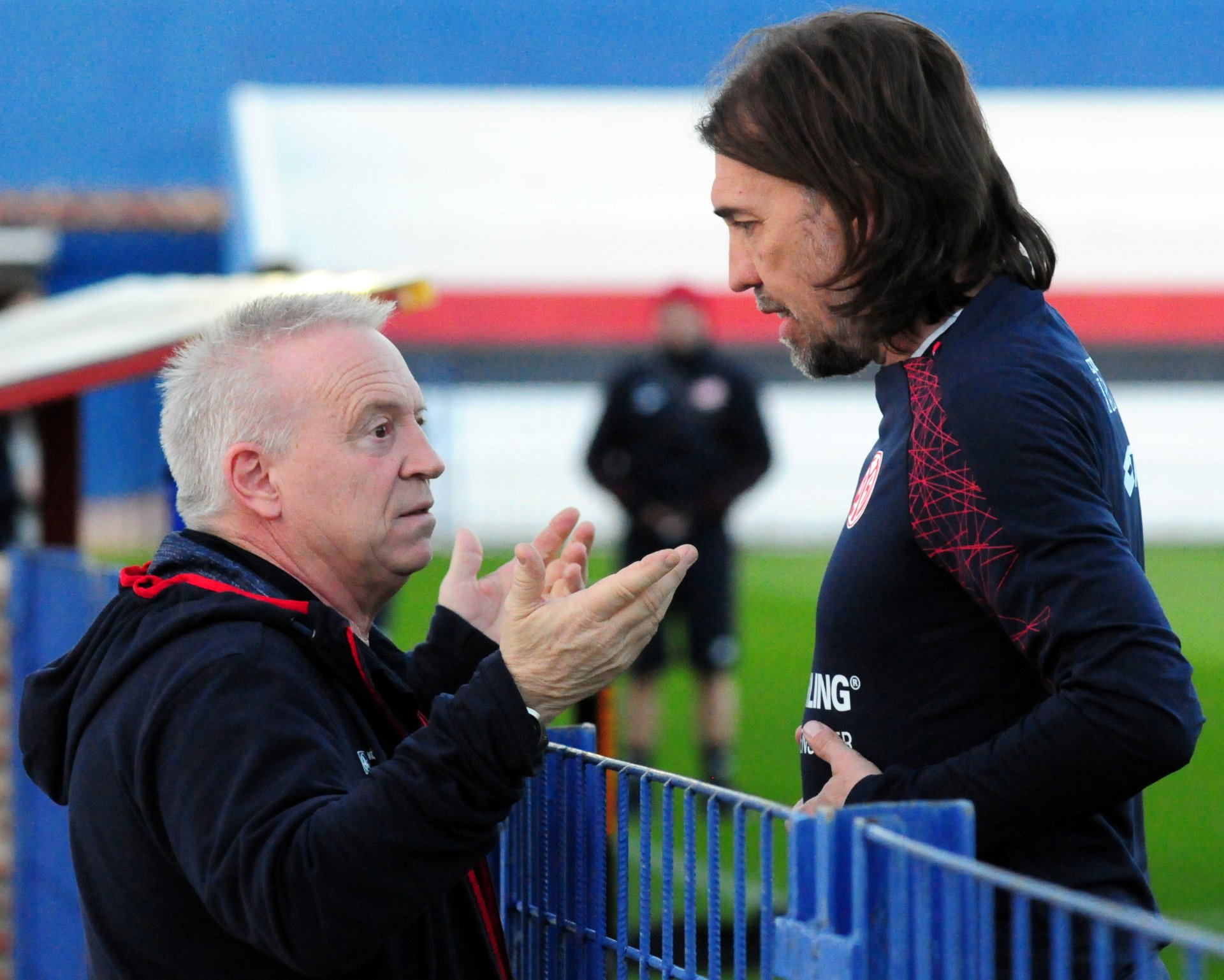 Den Grund für den Kurzschluss kannte auch Walter Notter nicht – der Mann ist schließlich kein Elektriker, sondern seit Jahr und Tag Zeugwart des FSV Mainz 05.