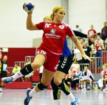 5:4 im Schwesterduell: Der persönliche Erfolg von Selina Adeberg über ihre ältere Schwester Natalie beim Torewerfen war nur halb so viel wert, nachdem sie mit ihrer Mannschaft beim TV Beyeröhde den Jahresauftakt in der Zweiten Liga mit der FSG Mainz 05/Budenheim verloren hatte.