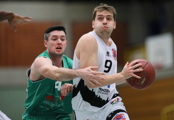 Für Christian Zander (r.) und den ASC steht am Sonntag ein sehr wichtiges Spiel an.