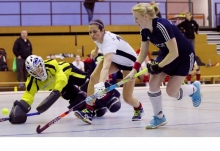 Auch ohne Übungseinheiten reicht es für Amelie Neumann-Kleinpaul immer noch für einen Treffer, den sie hier zum 1:1-Ausgleich erzielt. Nach ihrem berufsbedingten Umzug ins Schwabenland ist für die nächsten eineinhalb Jahren an eine Trainingsteilnahme in Mainz nicht zu denken.