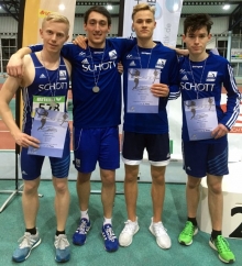 Adrian Klopp, Alex Thees, Jan Schmied und Max Huber (v.l.) bescherten dem TSV Schott einen zweiten Platz über 4x400 Meter.