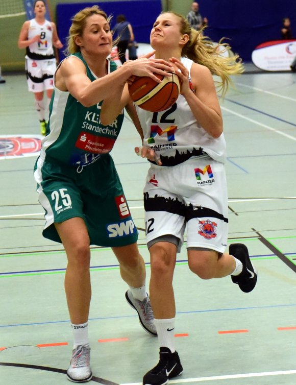 15. Niederlage im 17. Spiel: Hannah Finke und die ASC-Frauen kommen im Nichtabstiegskampf nicht von der Stelle.