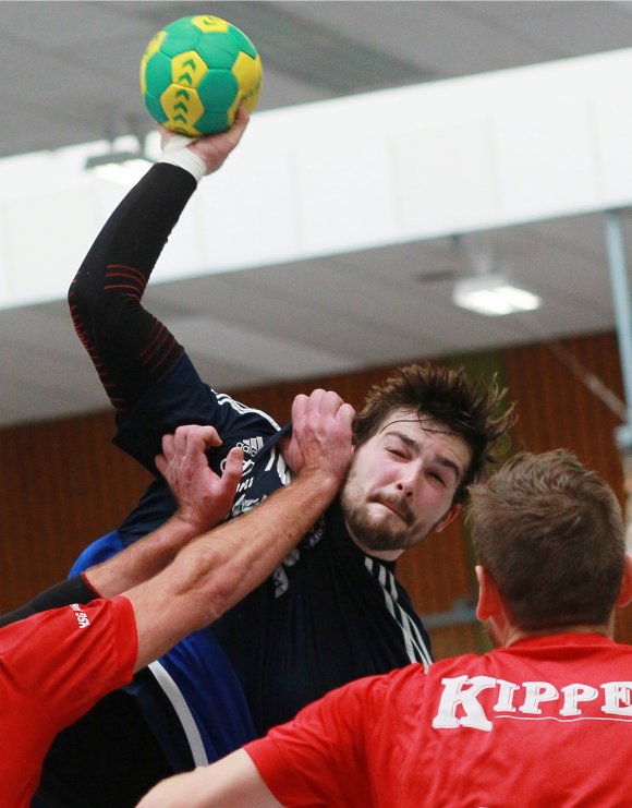 Und selbst, wenn es was aufs Ohr gibt: Roman Kraus war in Bingen der überragende Akteur in der Halle, mit seinen 13 Toren aber nahezu Alleinunterhalter im Angriff des TV Nieder-Olm.