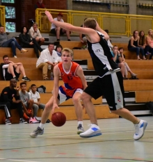 Beteiligte sich mit drei Dreiern am Distanzschussfestival des ASC II: Jonas Noll.