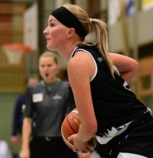 Sunniva Ferri kam erst im Winter ans Theresianum zurück. Jetzt hat Trainer Alexander Heidbrink sie ebenso aus dem Kader geworfen...