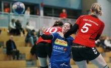 Die verbesserte Stabilität im Leistungsbild schreibt Trainer Christian Grzelachowski vor allem der Steigerung von Anika Schmitt zu, die den linken Rückraum belebt.