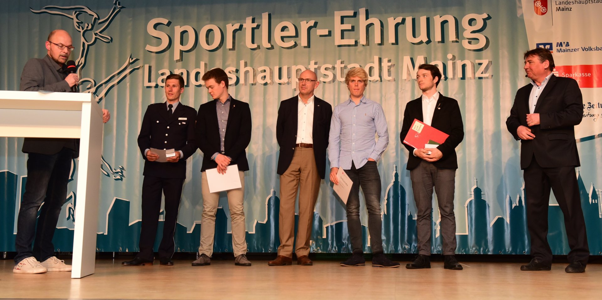 Vom selben Klub: Moritz Moos, Philipp Grebner, Jason Osborn, Julian Schneider, mit mehrern DM-, EM- und WM-Medaillen dekoriert.