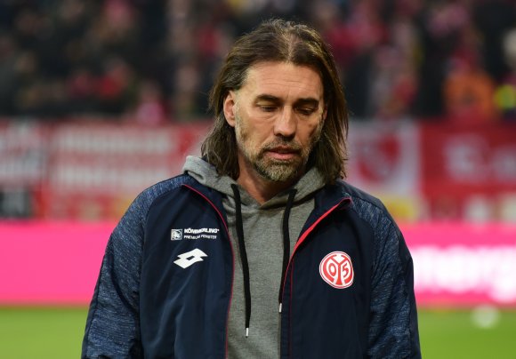 Die Zeiten sind hart geworden für Martin Schmidt.