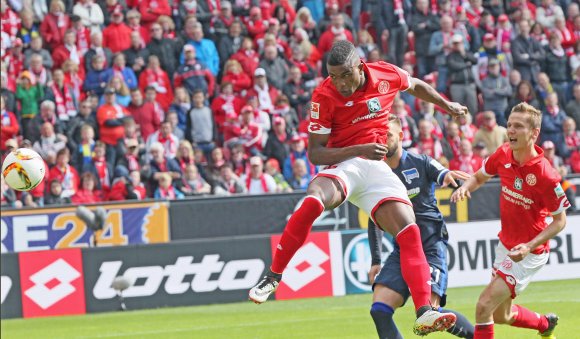 Mit dem 0:0 gegen Hertha BSC qualifizierten sich Jhon Cordoba und der FSV Mainz 05 am letzten Spieltag der vorigen Saison für die Europa League. Diesmal geht es um mehr.