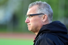 Rainer Jera braucht mit dem FSV Nieder-Olm noch ein paar Punkte, um auf die sichere Seite zu gelangen.