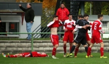 Späte Erlösung fand die SVW Mainz im Derby gegen die TSG Bretzehnheim durch das Tor von Florian Butterweck in der Nachspielzeit. Beim Wiedersehen in Bretzenheim haben die Tabellennachbarn frisch die Rangfolge getauscht, erstmal seit dem Herbst steht die SVW vor den Bretztenheimern.