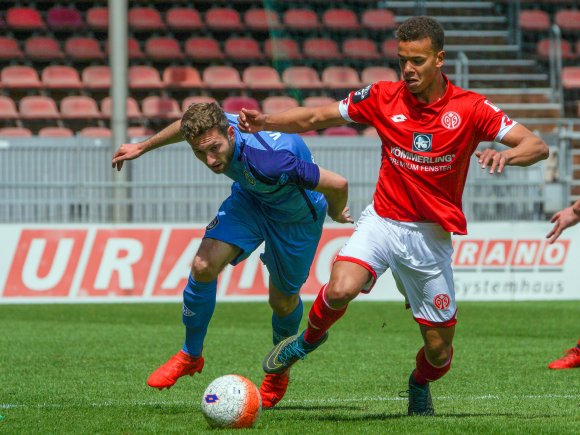 Dynamiker auf der rechten Seite: Marcel Costly.