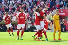 Da geht noch mehr: Stefan Bell köpfte nur zwei Minuten nach dem Anschlusstreffer das 2:2.