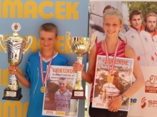 Strahlende Siegerin: Sinja Kraus vom TSC Mainz (hier mit Österreichs U12-Meister Lukas Neumayer) war bei den Titelkämpfen nicht zu stoppen.