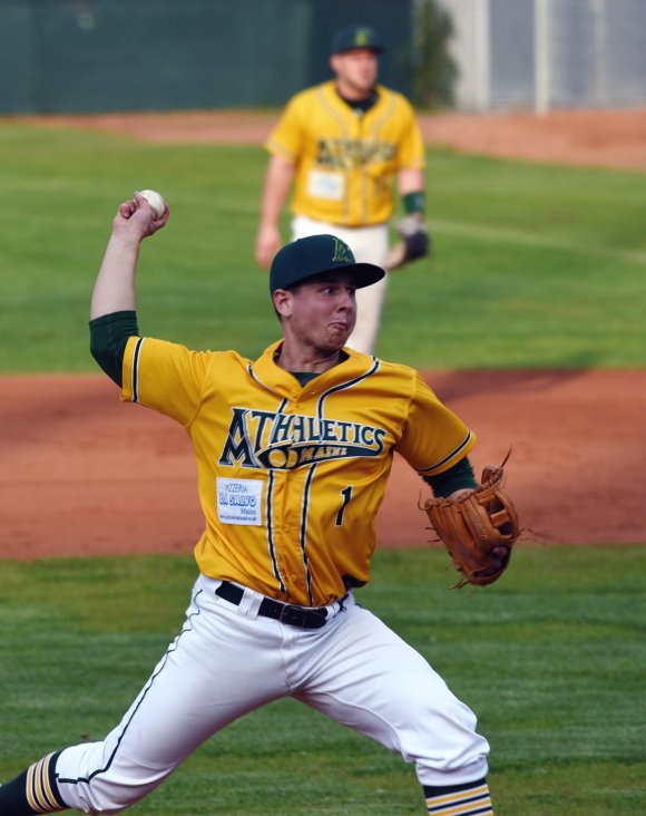 Kam recht schwer in die Partie: Starting Pitcher Lennard Stöcklin.