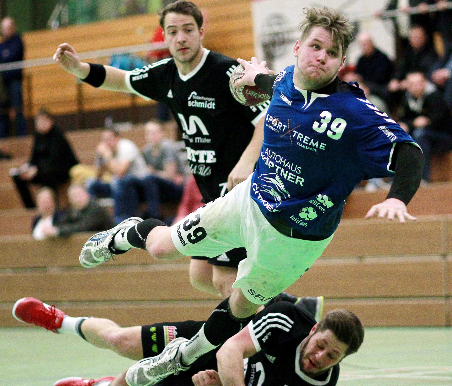 Stets stark gefordert und in vielen Spielen auf sich alleine gestellt, musste Kreisläufer Kevin Knieps bei den Sportfreunden Budenheim in manchen Partien fast oder gar komplett durchspielen. 