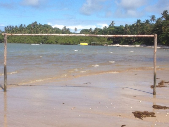 Auch die Bewohner der Ilha de Boipeba spielen Fußball. Allerdings nur bei Ebbe.